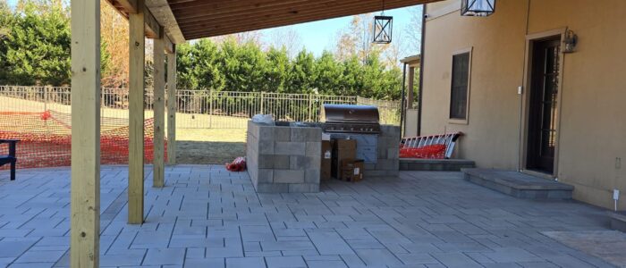54a20764-0c41-436b-9c05-dfa3221f1e96 Back-patio-pavers
