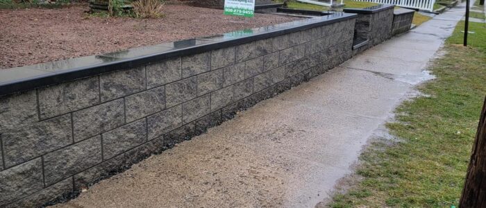 Retaining Wall Retaining-wall-right-side